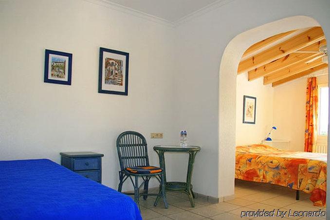 Pensión Los Caballos Els Poblets Quarto foto